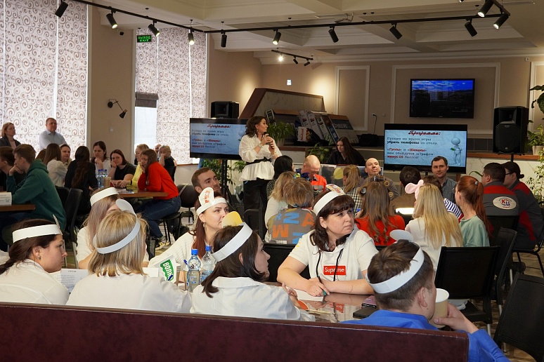 На красноярской площадке «Сибцема» прошел интеллектуальный весенний квиз в честь Года семьи